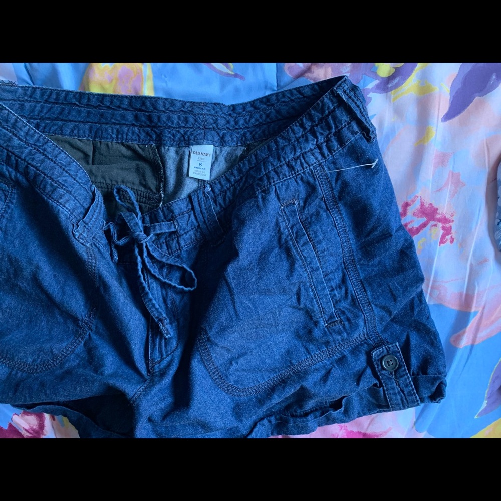 Old navy shorts size (8)